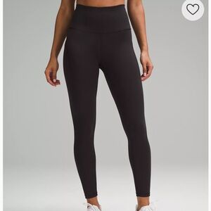 Lululemon Wunder Train leggings with side pockets!